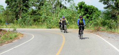 Amatör Bisiklet sporcular yapmak en iyi şekilde bisiklet yarışı sadaka gezi çabalarını 