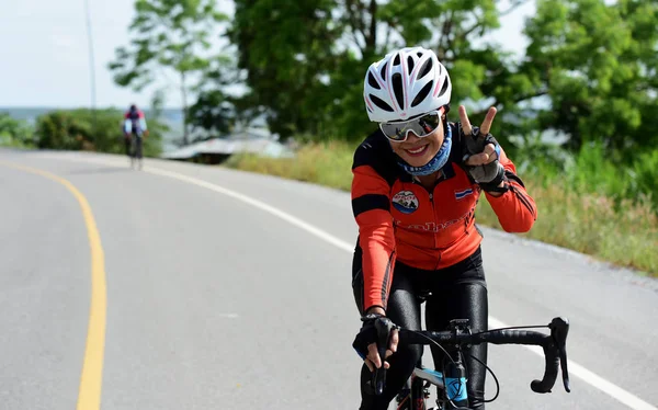 Любительские Велосипедисты Прилагают Максимум Усилий Велогонке Благотворительная Поездка Nhong Yai — стоковое фото
