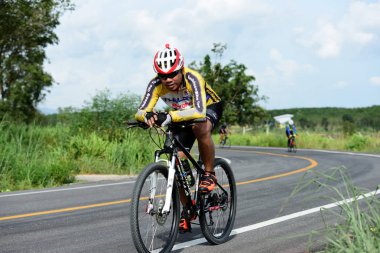 Tayland - 24 Haziran 2018: Kırsal yolda bisiklet yarışması