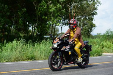 Tayland - 24 Haziran 2018: Kırsal yolda bisiklet yarışması