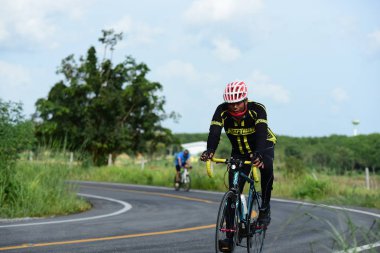 Amatör Bisiklet sporcular yapmak en iyi şekilde bisiklet yarışı sadaka gezi çabalarını 