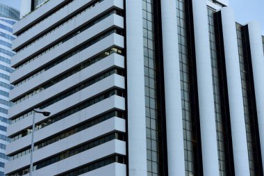 Şehir merkezindeki gökdelen binaları 