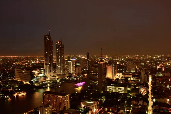 Visitantes Topo Torre Para Visitar Bangkok Chao Phraya Durante Noite — Fotografia de Stock