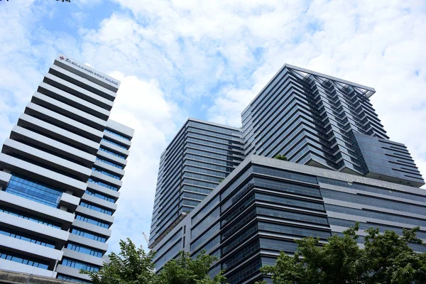 Visitantes Del Centro Edificios Gran Altura Bangkok Desde Parque Septiembre — Foto de Stock