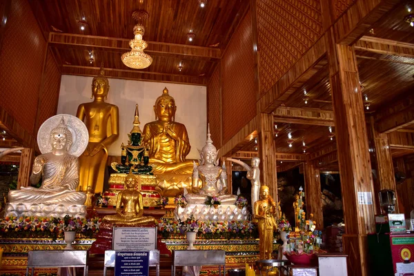 Viejo Templo Budista Oro Bangkok Tailandia Santuario Dentro Templo Budista — Foto de Stock