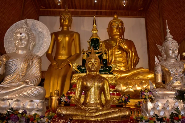 Starý Zlatý Buddhistický Chrám Bangkoku Thailand Shrine Uvnitř Buddhistický Chrám — Stock fotografie