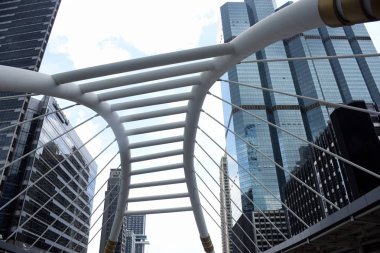 Başkentin merkezine ziyaretçi. Ana iş bölgesinin toplantı noktasında. Sermaye, Bangkok, Tayland, yüksek ofis binası üzerinde 15 Eylül 2018 görünümünü.