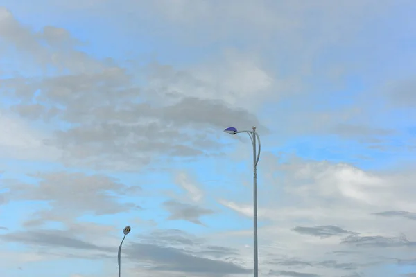 Straßenlaternen Auf Himmelshintergrund — Stockfoto