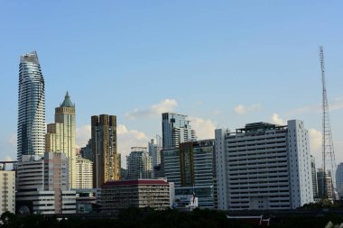 Başkentin merkezine ziyaretçi. Ana iş bölgesinin toplantı noktasında. Sermaye, Bangkok, Tayland, yüksek ofis binası üzerinde 15 Eylül 2018 görünümünü.