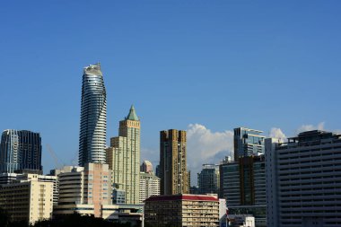 Başkentin merkezine ziyaretçi. Ana iş bölgesinin toplantı noktasında. Sermaye, Bangkok, Tayland, yüksek ofis binası üzerinde 15 Eylül 2018 görünümünü.
