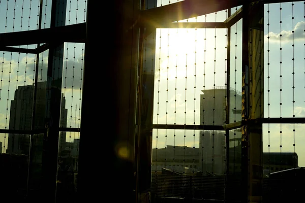 Sonnenlicht Durch Glaswand Modernes Gebäudeinnere Sonnenlicht Durch Das Fenster — Stockfoto