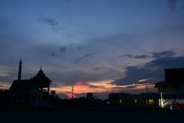Hora Noche Sobre Aldea Tailandia —  Fotos de Stock