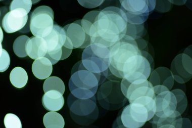 Soyut Mavi bulanık ve gümüş pırıltılı Parlatıcı ampul arka plan: bulanıklık Noel duvar kağıdı dekorasyon concept.christmas ışık gece, soyut dairesel bokeh background.bokeh ışıklar ışıklar .