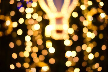 Soyut Mavi bulanık ve gümüş pırıltılı Parlatıcı ampul arka plan: bulanıklık Noel duvar kağıdı dekorasyon concept.christmas ışık gece, soyut dairesel bokeh background.bokeh ışıklar ışıklar.