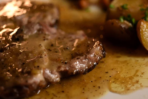 Grilled Meat Potato — Stock Photo, Image