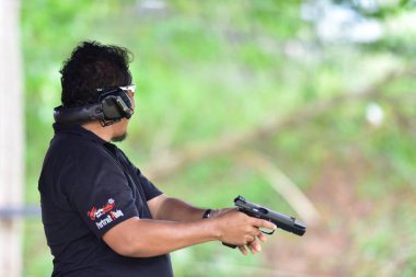Spor ve yarış gezileri vurulma olayında kullanılan silahlar. Benim üzerime topçu ve Tayland Ulusal gunners pratik ve kupa, Prachuap Khiri Khan, Tayland tarihinde 25 Ağustos 2018 rekabet edebilmek için test çekim
