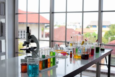 Laboratuvar ve laboratuvar Equipment.microbiological analizi, tıp. Bilim adamları bilim laboratuvarlarında çalışıyoruz