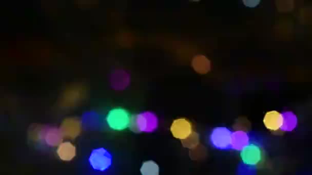 Bokeh flou dans la scène de concert sur la Saint-Sylvestre Images floues de lumières colorées sur la nuit des étoiles du Nouvel An 