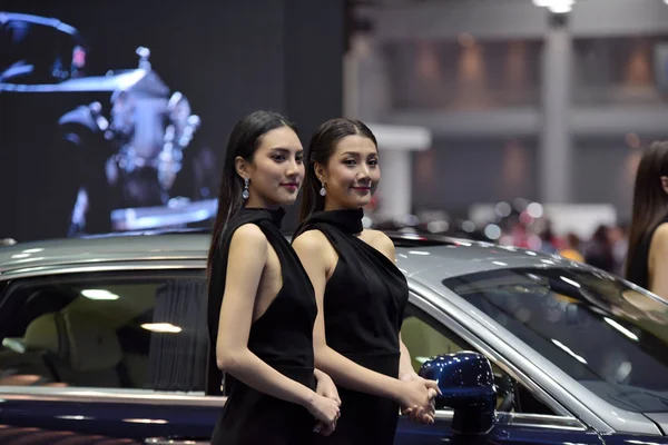 汽车品牌及相关项目 出来参加贸易展 2018年8月18 24日在泰国曼谷班纳曼谷国际贸易展览中心举行的 2018年大型车展 — 图库照片