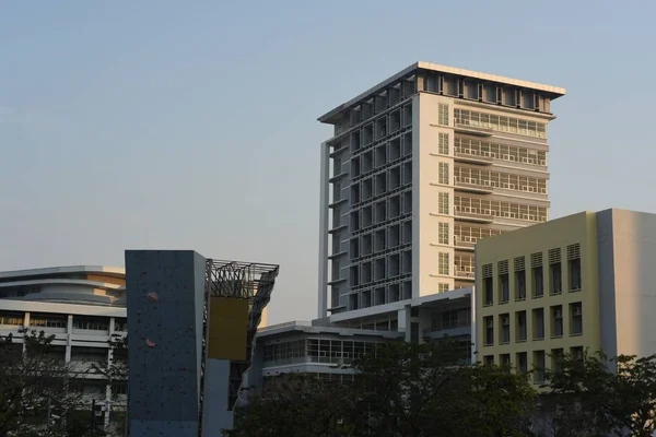 Vista Arquitectura Moderna Ciudad Durante Día — Foto de Stock