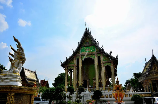 Όμορφη Ταϊλανδικά Ναοί Χρυσά Αγάλματα Του Βούδα Στο Ναό Της — Φωτογραφία Αρχείου
