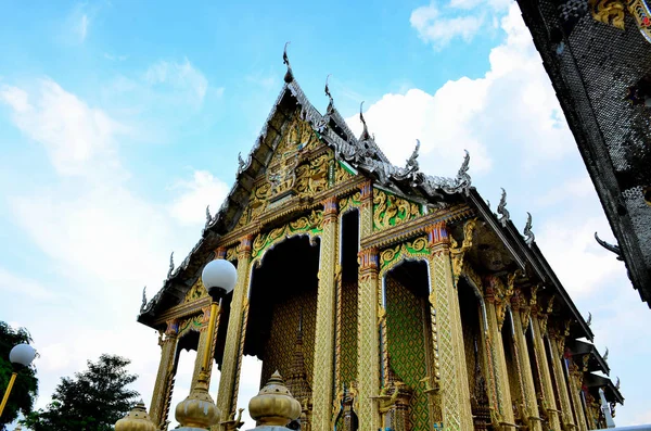 Gyönyörű Thaiföldi Templomok Arany Buddha Szobrok Thaiföld Temple Thai Stílusban — Stock Fotó