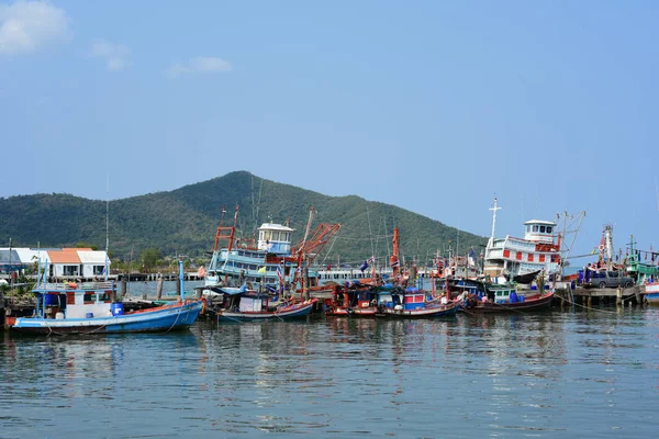 Fotos Cerca Pequeños Barcos Pesca Puerto Pesquero Subdistrito Bang Saray — Foto de Stock