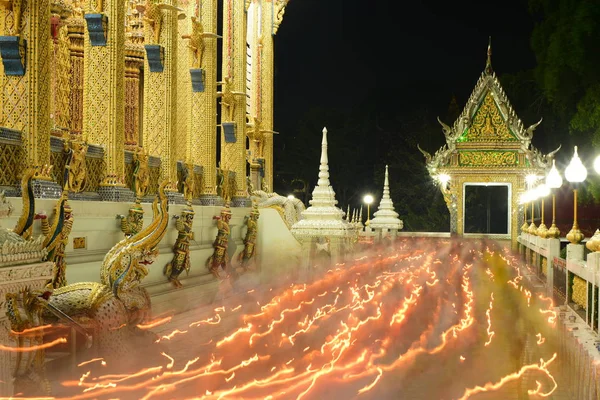 Antigua Iluminación Del Templo Budista Por Noche —  Fotos de Stock