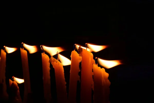 Uzavření Pohledu Hořící Svíčky — Stock fotografie
