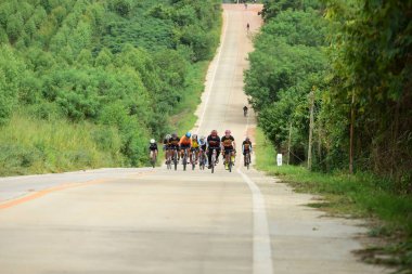 Amatör Bisiklet sporcular yapmak en iyi şekilde bisiklet yarışı sadaka gezi çabalarını 