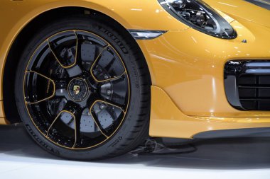 Araç Marka ve ilgili öğeler. Gösterir ticaret dışarı gel. 