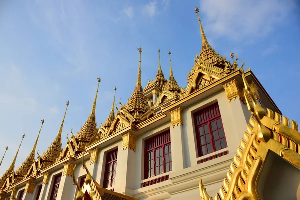 Beautiful Thai Temples Golden Buddha Statues Temple Thailand Thai Style — Stock Photo, Image