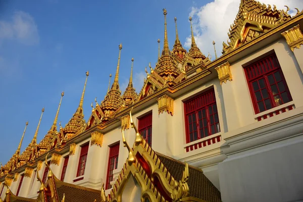 Beautiful Thai Temples Golden Buddha Statues Temple Thailand Thai Style — Stock Photo, Image