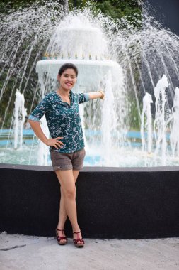 Güzel kadın portreleri