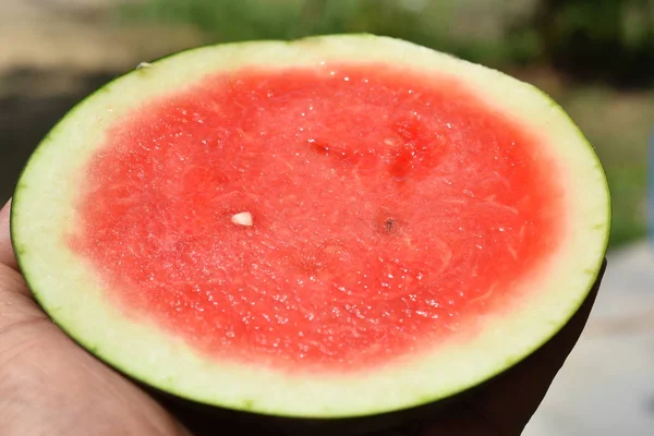 Rote Melone Fruchtfleisch Geschnitten Abschnitte Mit Mustern Und Samen Als — Stockfoto