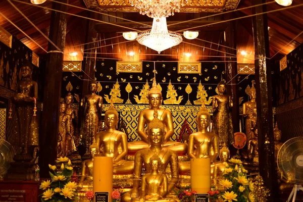 Bangplee Tapınağı Nda Altın Buda Heykeli Luang Pho Temple Tayland — Stok fotoğraf