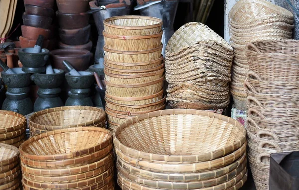 Hecho Cestas Tienda Muchos Tipo Cesta Hecha Bambú Cesta Mimbre —  Fotos de Stock