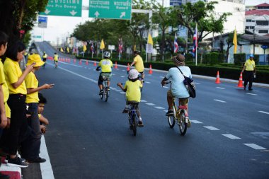 Amatör Bisiklet sporcular yapmak en iyi şekilde bisiklet yarışı sadaka gezi çabalarını 