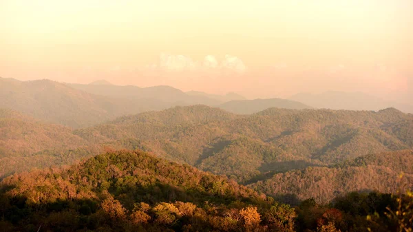 Vue Panoramique Paysage Montagneux Coucher Soleil — Photo