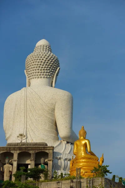 Estátua Buda Gigante Céu Tailândia — Fotografia de Stock