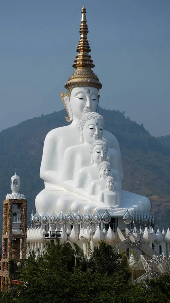 Buddha Statue Bei Sonnigem Tag Thailand — Stockfoto