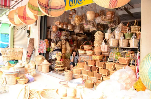 Mercado Asiático Con Mimbre Concepto Viaje —  Fotos de Stock