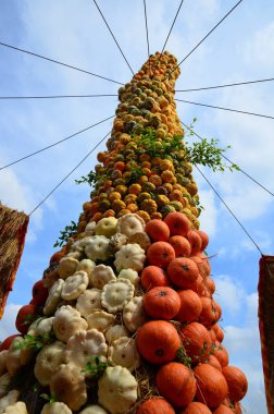 Balkabaklarından geleneksel Thai ağacı