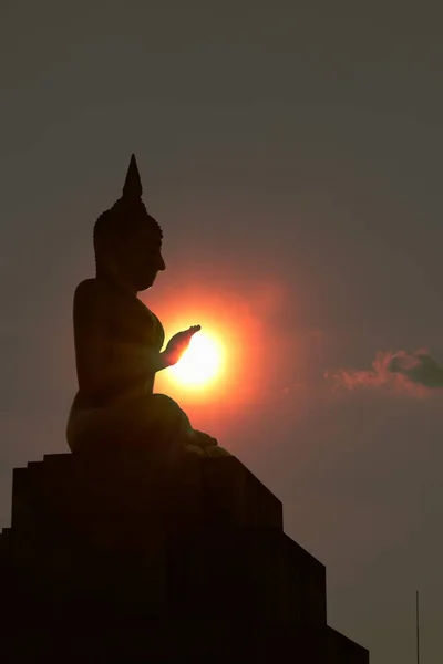Храм Статуя Будды Буддийская Тень Мудростью Просветить Свет Распространяется — стоковое фото