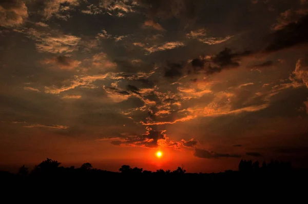 Incrível Laranja Pôr Sol Natureza Vista Cênica — Fotografia de Stock