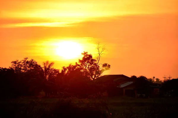 Increíble Naranja Puesta Del Sol Naturaleza Vista Panorámica — Foto de Stock