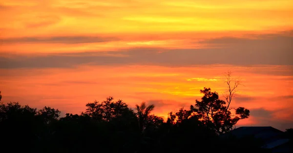 Úžasný Oranžový Západ Slunce Malebný Výhled — Stock fotografie
