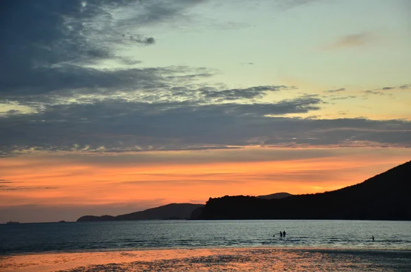 Incrível Colorido Pôr Sol Natureza Vista Cênica — Fotografia de Stock