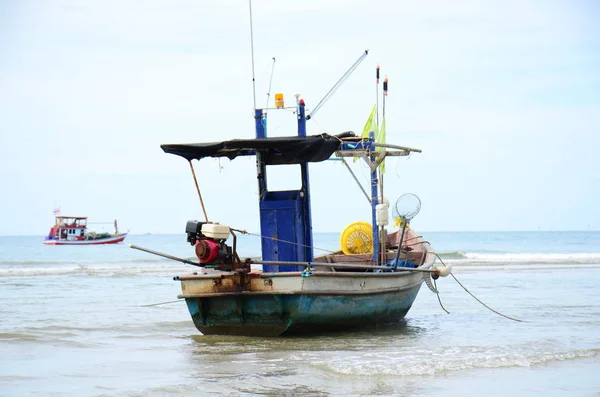 Vue Des Bateaux Pêche Flottant Long Littoral — Photo