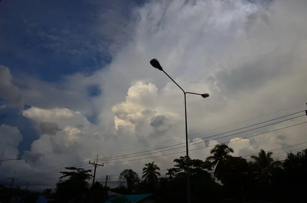 Schöner Himmel Und Schöne Wolken — Stockfoto